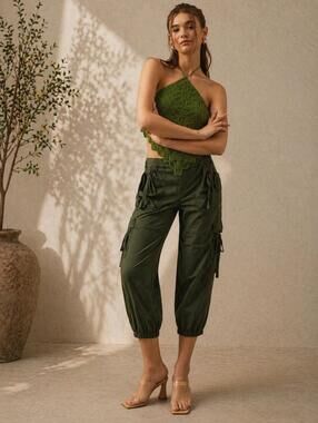 Anthropologie Olive Cargo Capri Pants 0 Cropped Boho Bow Detail Y2K Army Militar